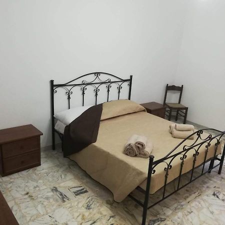 Bed and Breakfast Bed & breakfast dei lecci Martina Franca Exterior foto